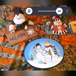 Christmas Decorations & Tree Wrap